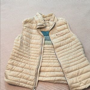 Cotopaxi Beige and Teal Puffer Vest